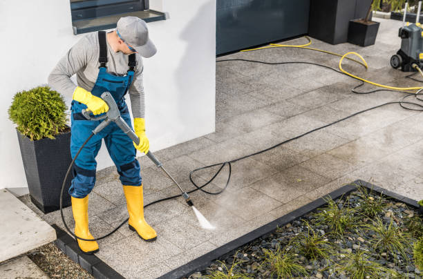 Best Concrete Pressure Washing  in Parklawn, CA